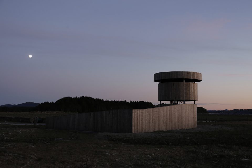 Herdla Birdwatching Tower by LJB Arkitektur