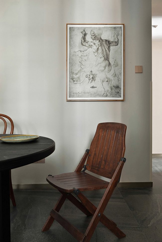 ROTATING by NA DECO
