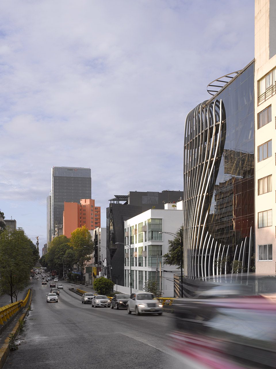 Threads by Belzberg Architects