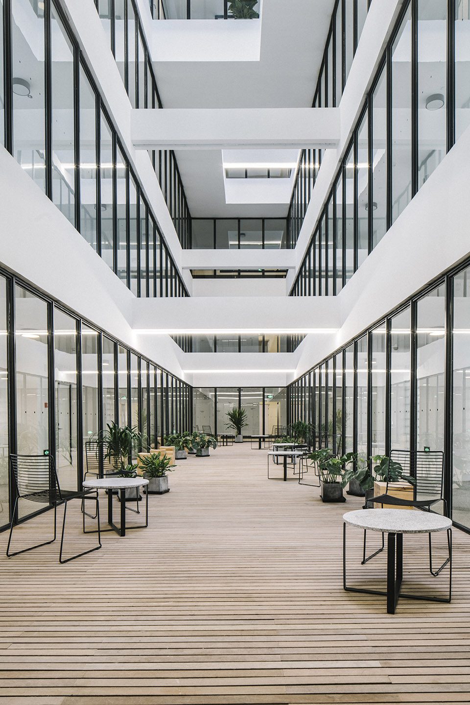 base张江,上海 / 迈石建筑设计有限公司