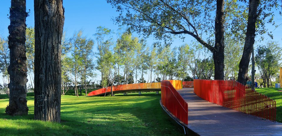 Beijing Daxing Longxi CIFI No.6 Courtyard Community Park China by DDON