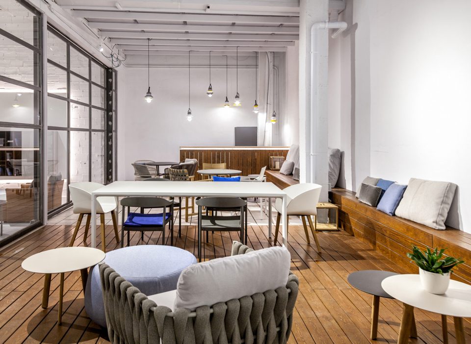 intramuros store by antonio macia