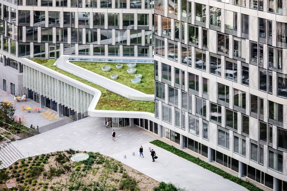 of sogeprom headquarters by ateliers 234