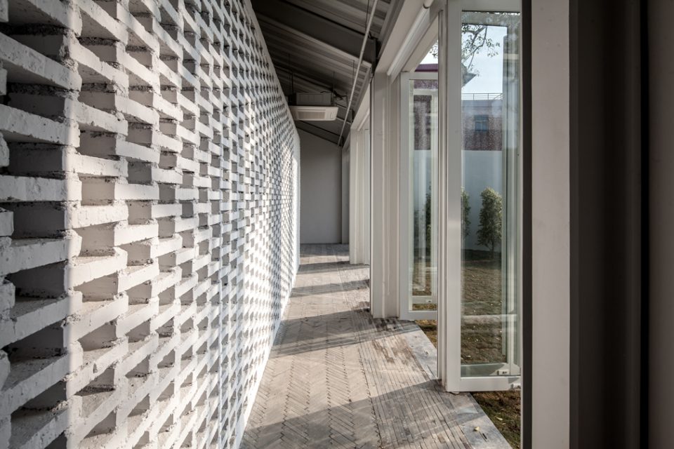 Guangming Exhibition hall of UABB by Cube Design