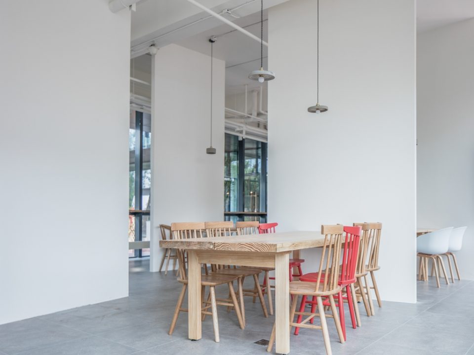 Mescape Coffee China by Li Zhe San Architects
