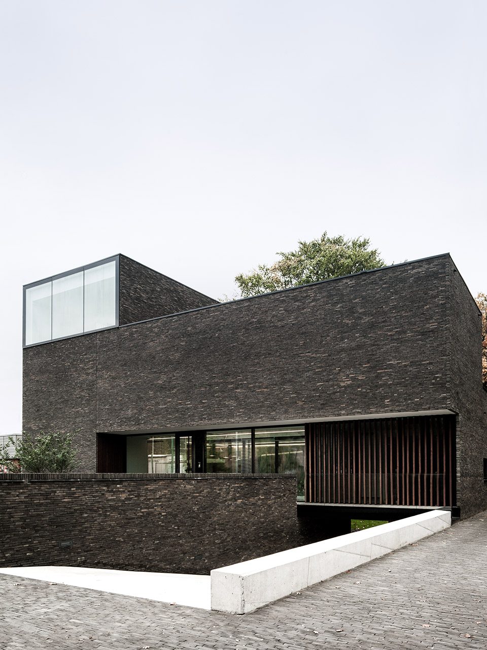 Notary Office Ghent by Abscis Architecten