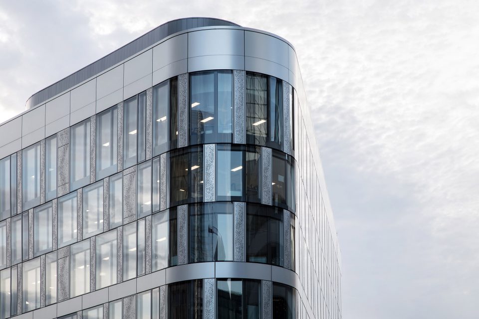 of sogeprom headquarters by ateliers 234