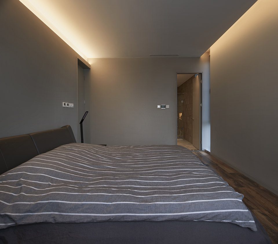 BMLZ Villa Office by TSUTSUMI ASSOCIATES