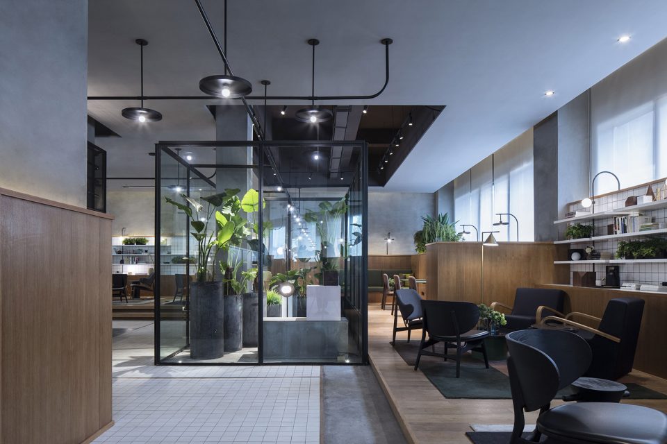 Longhuli Reception Center by Atelier TAOC