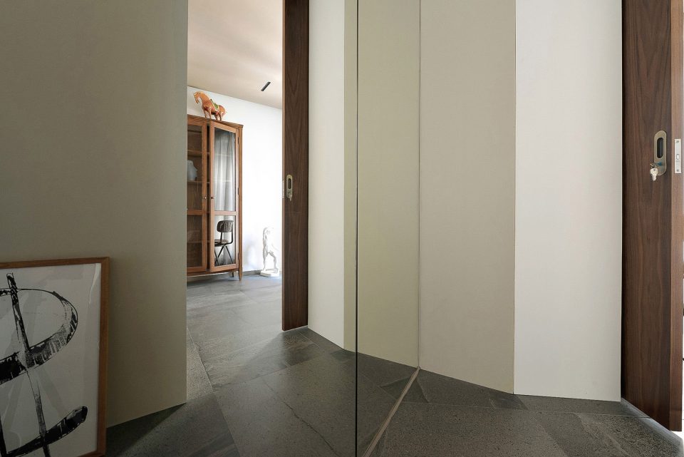 ROTATING by NA DECO