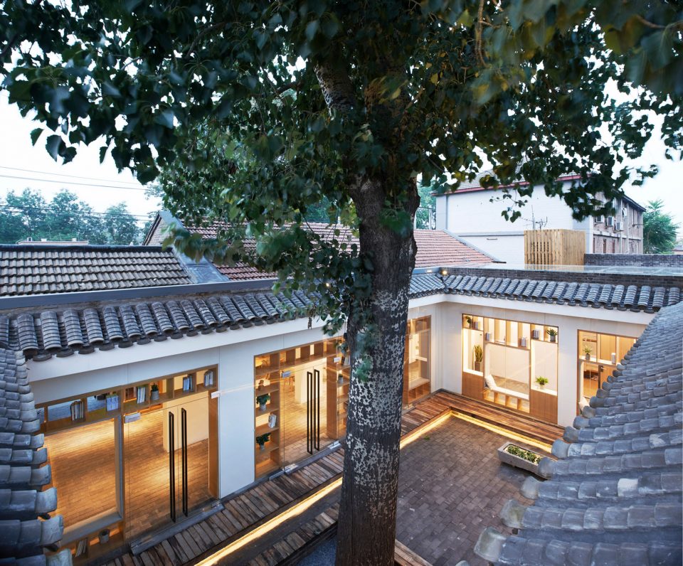 Xiezuo Hutong Capsule Hotel in Beijing by B.L.U.E. Architecture Studio