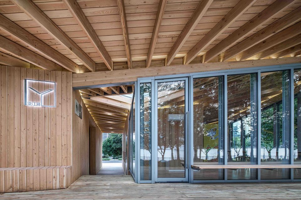 River View Service Station Lujiazui Pudong Shanghai by ZHOU Wei ZHANG Bin