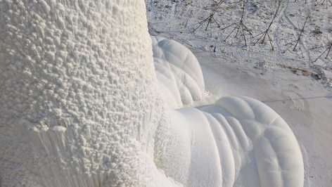 Sino Dutch Team Realized 31 Meter High Ice Tower