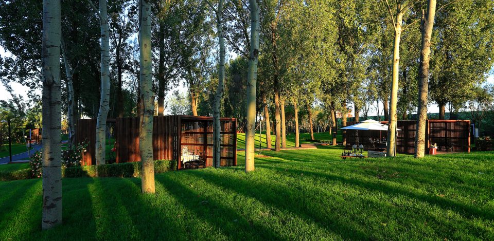 Beijing Daxing Longxi CIFI No.6 Courtyard Community Park China by DDON