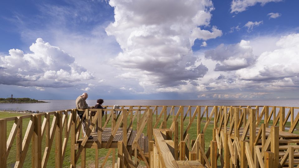 Pavilion “Nest of Culture” in Buenos Aires by Josep Ferrando