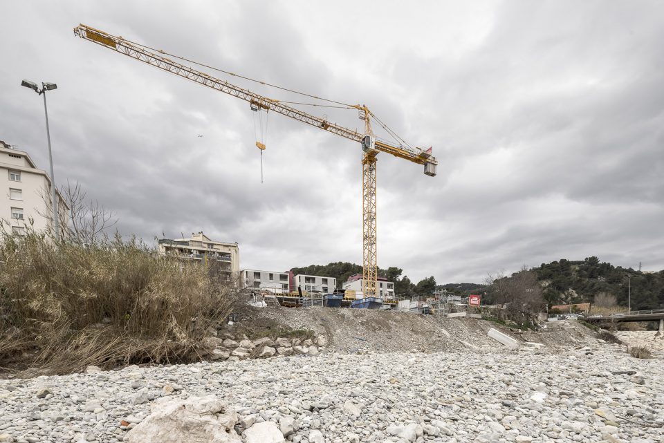 lAriane Futsa Gymnasium in Nice by CAB Architectes