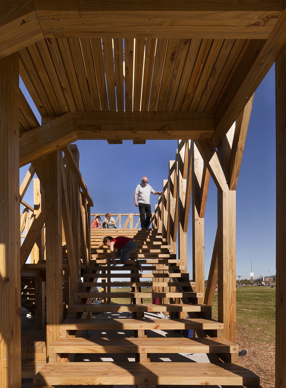Pavilion “Nest of Culture” in Buenos Aires by Josep Ferrando