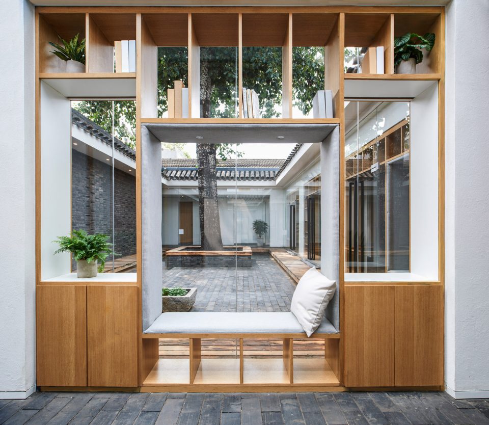 Xiezuo Hutong Capsule Hotel in Beijing by B.L.U.E. Architecture Studio