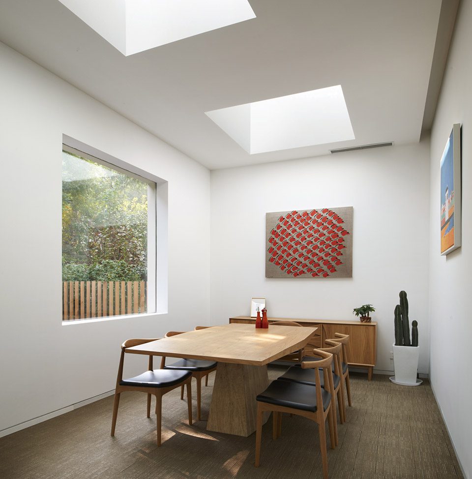 BMLZ Villa Office by TSUTSUMI ASSOCIATES