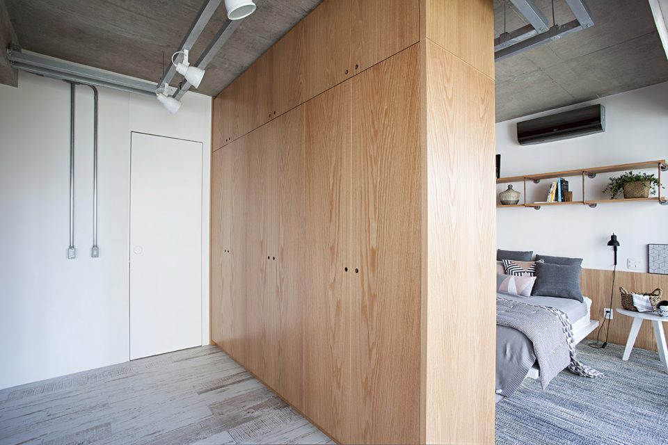 Apartamento das divisorias by Casa100 Arquitetura