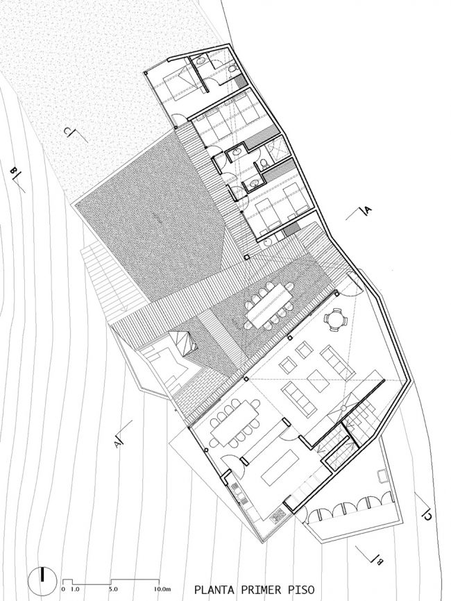 Beach House by Schmidt Architects and Partners