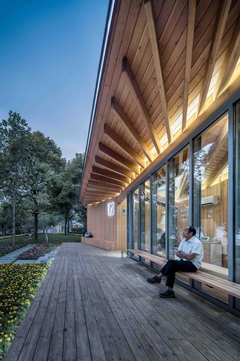 River View Service Station Lujiazui Pudong Shanghai by ZHOU Wei ZHANG Bin