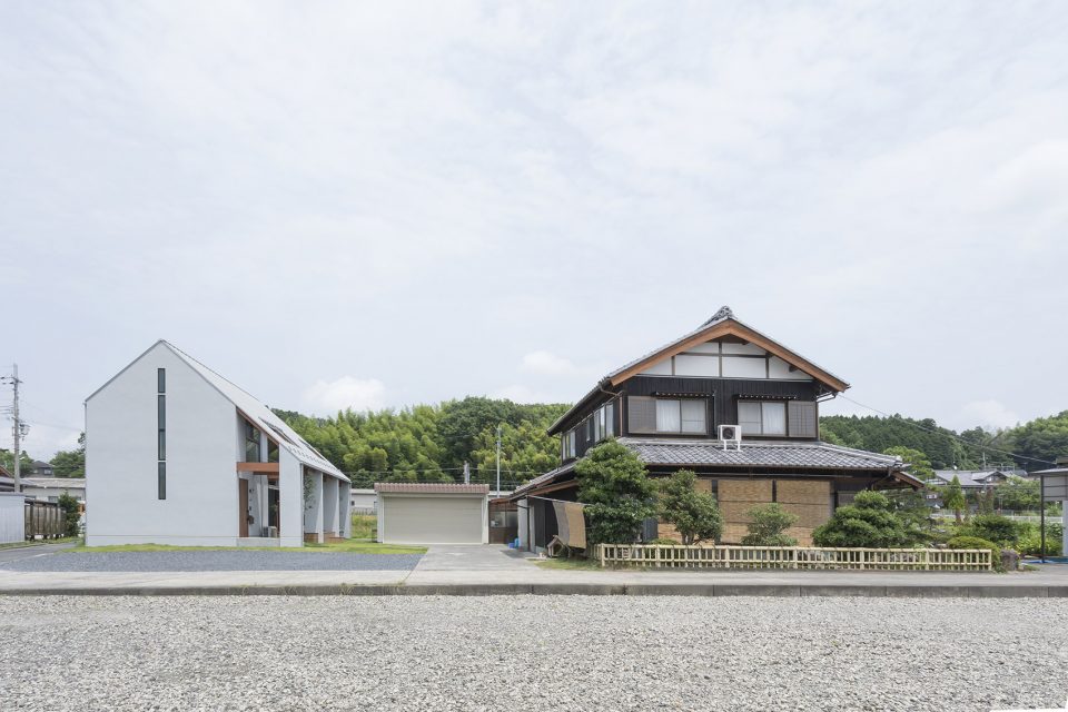 Konan house by ALTS DESIGN OFFICE