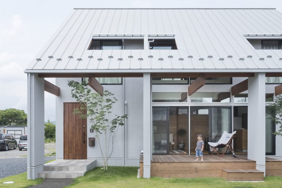 Konan house by ALTS DESIGN OFFICE