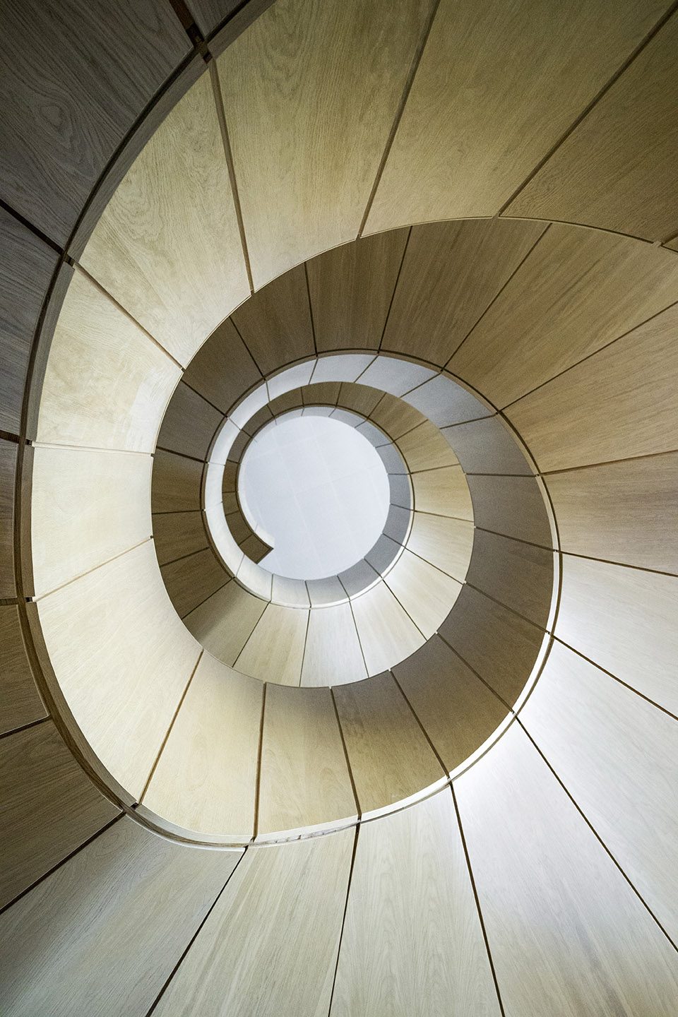 maersk tower extension of the panum complex at the university of copenhagen by c f moller architects
