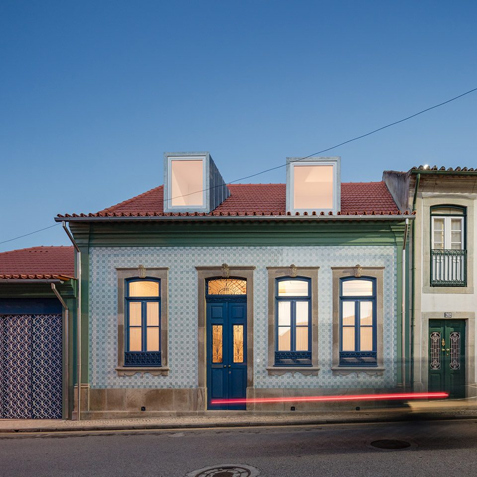 House in Ovar by Nelson Resende Arquitecto