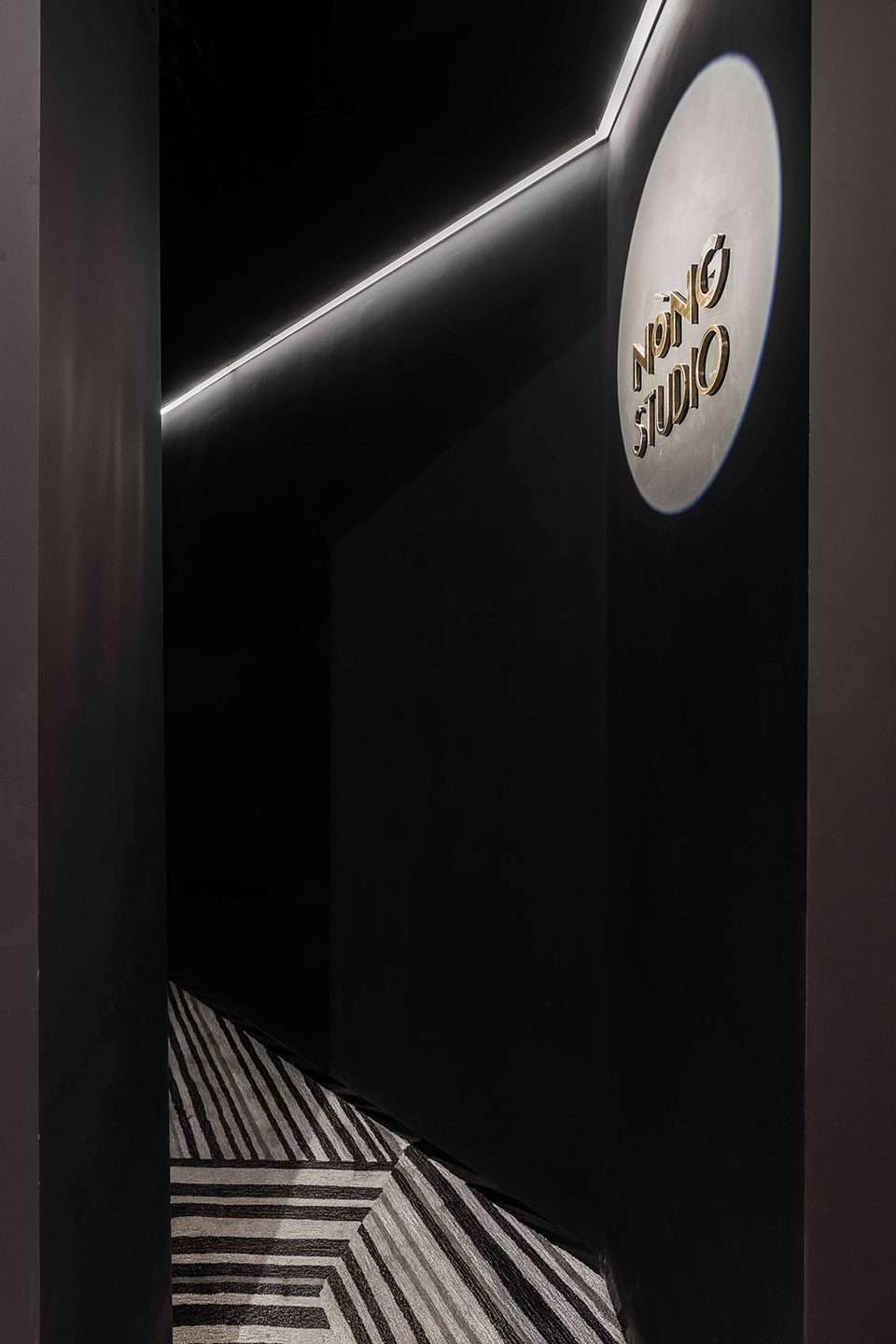 entrance1 nong studio