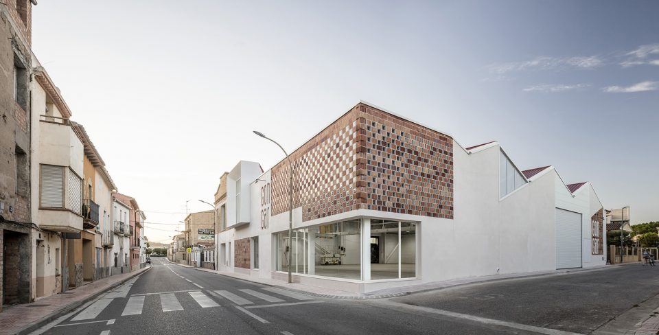 Gon Gar Workshops by NUA Arquitectures