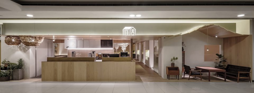 The Goose Hut Bistro APM Beijing by Golucci International Design