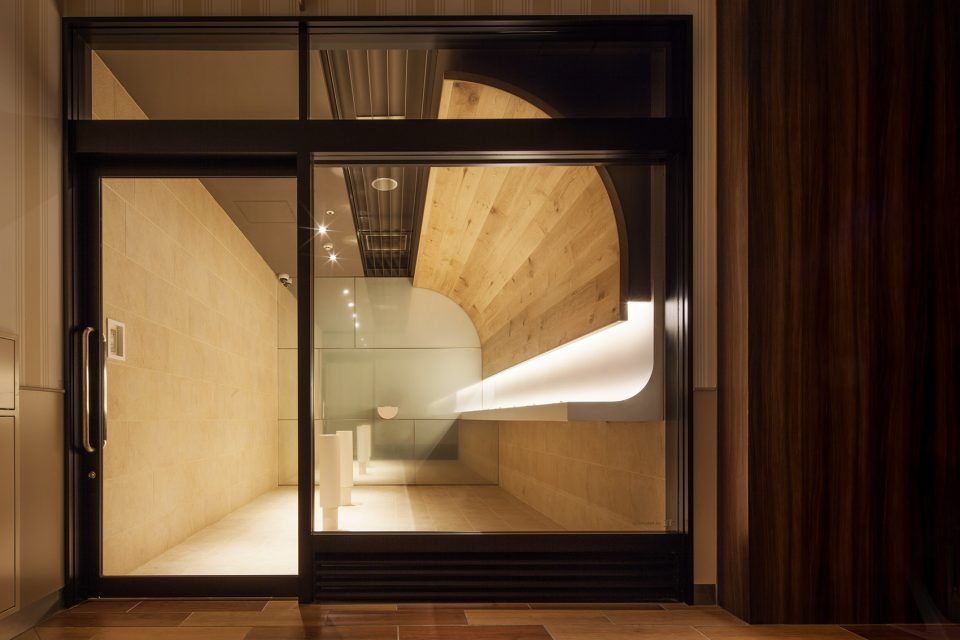 smoking room GRAND TREE MUSASHIKOSUGI 1st floor by Hiroyuki Ogawa Architects