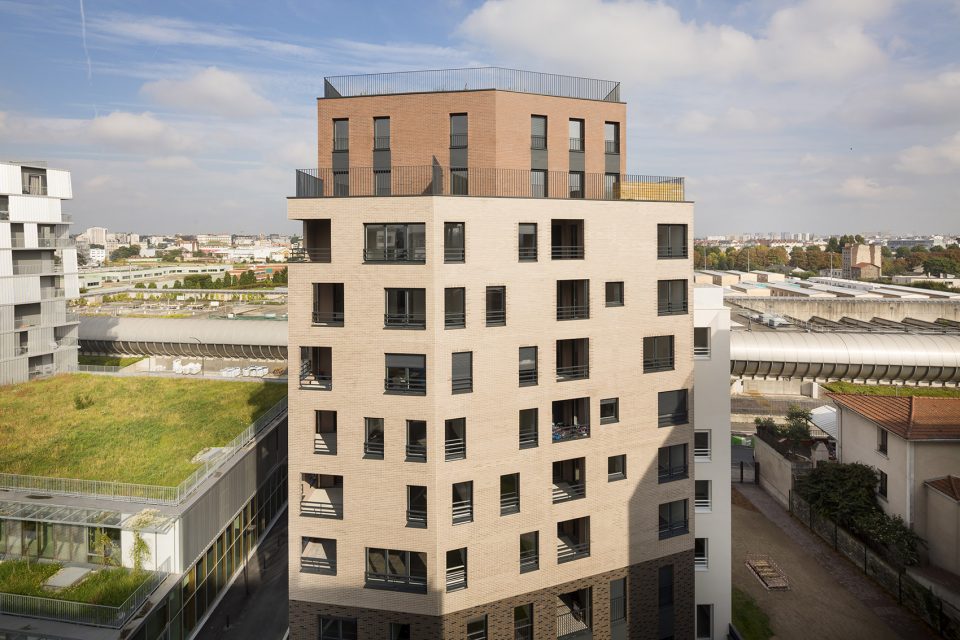 104 Social Housing and Home Ownership in Ivry sur Seine by Engasser associates agency