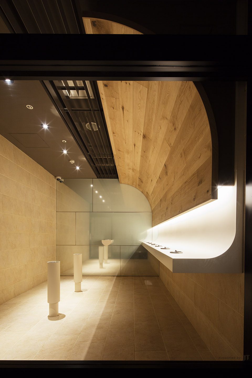 smoking room GRAND TREE MUSASHIKOSUGI 1st floor by Hiroyuki Ogawa Architects