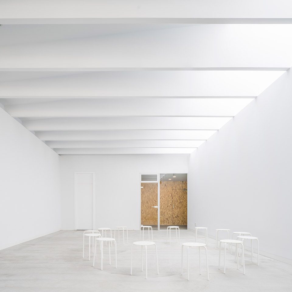 Box in the Box by Arenas Basabe Palacios arquitectos