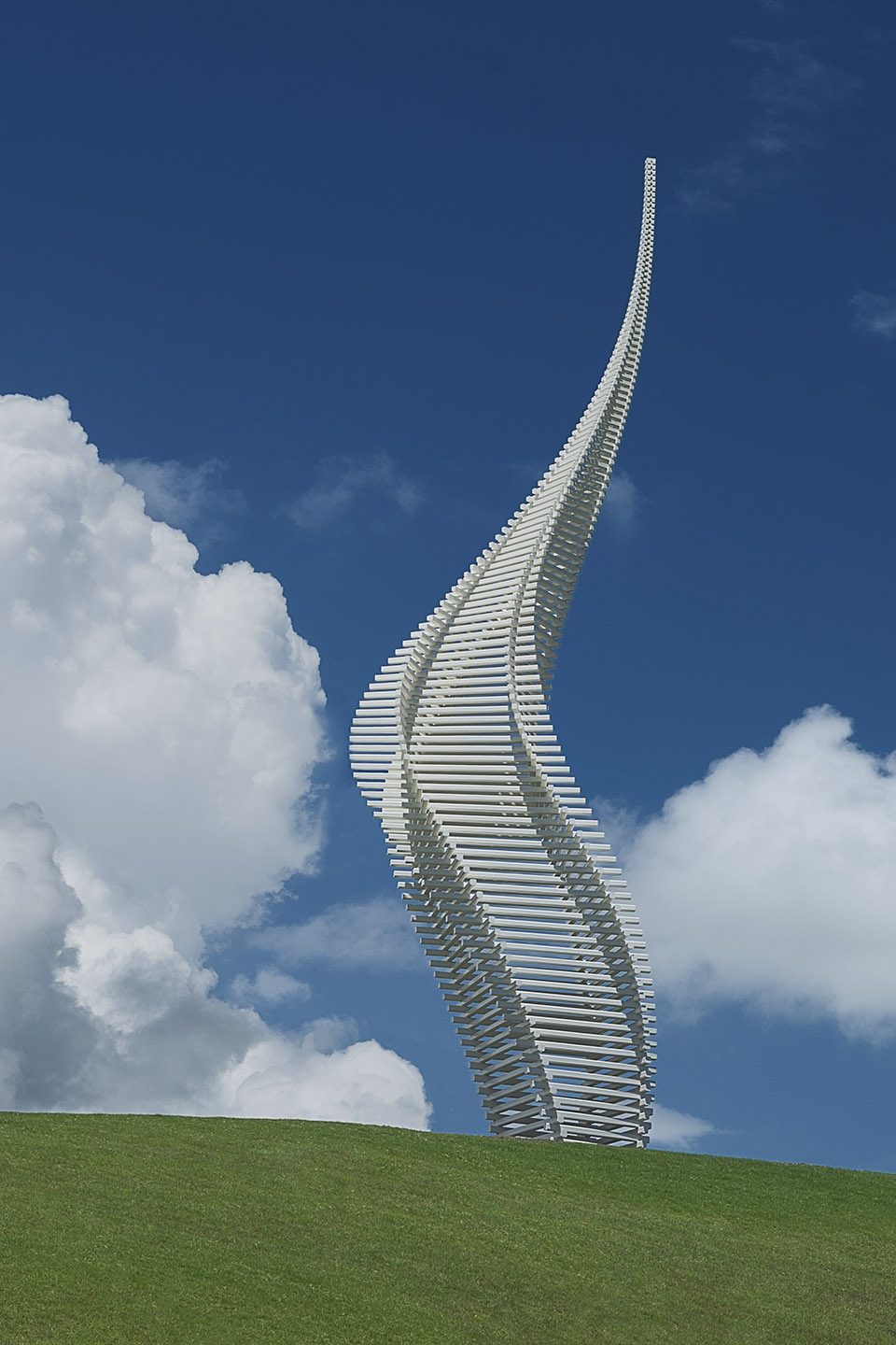 Jacob’s Ladder by Gerry Judah 1