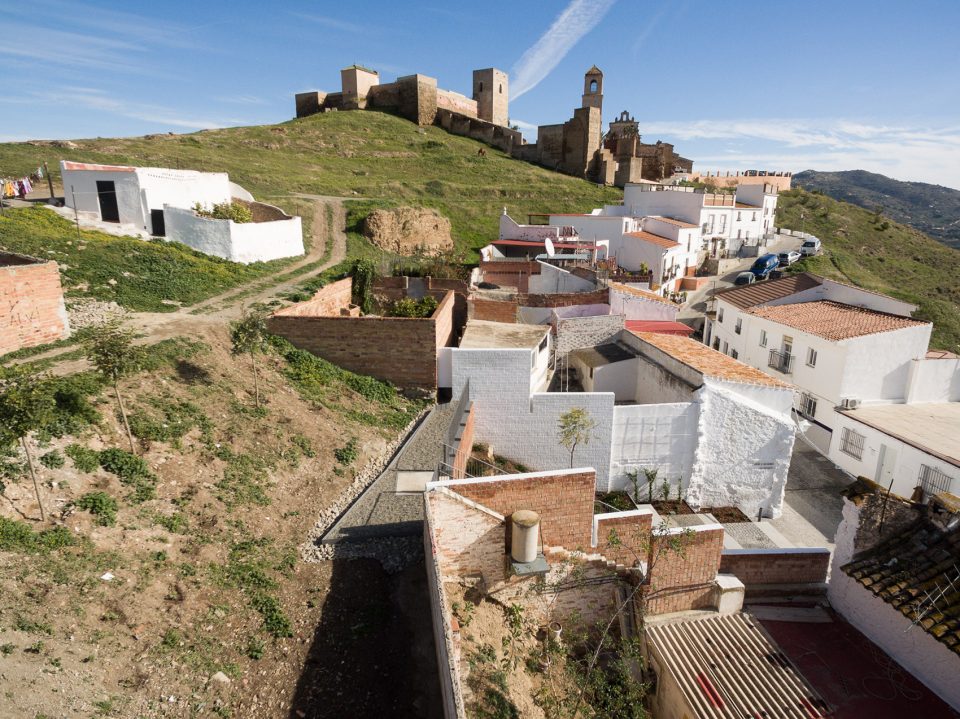 compas de las animas y del nazareno by waterscales arquitectos