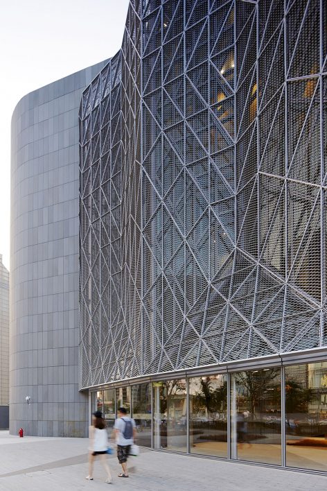 Shanghai Hongqiao Performing Arts Center by BAU