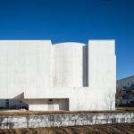 Saint-Jacques-de-la-Lande教堂，法国雷恩 / Álvaro Siza Vieira