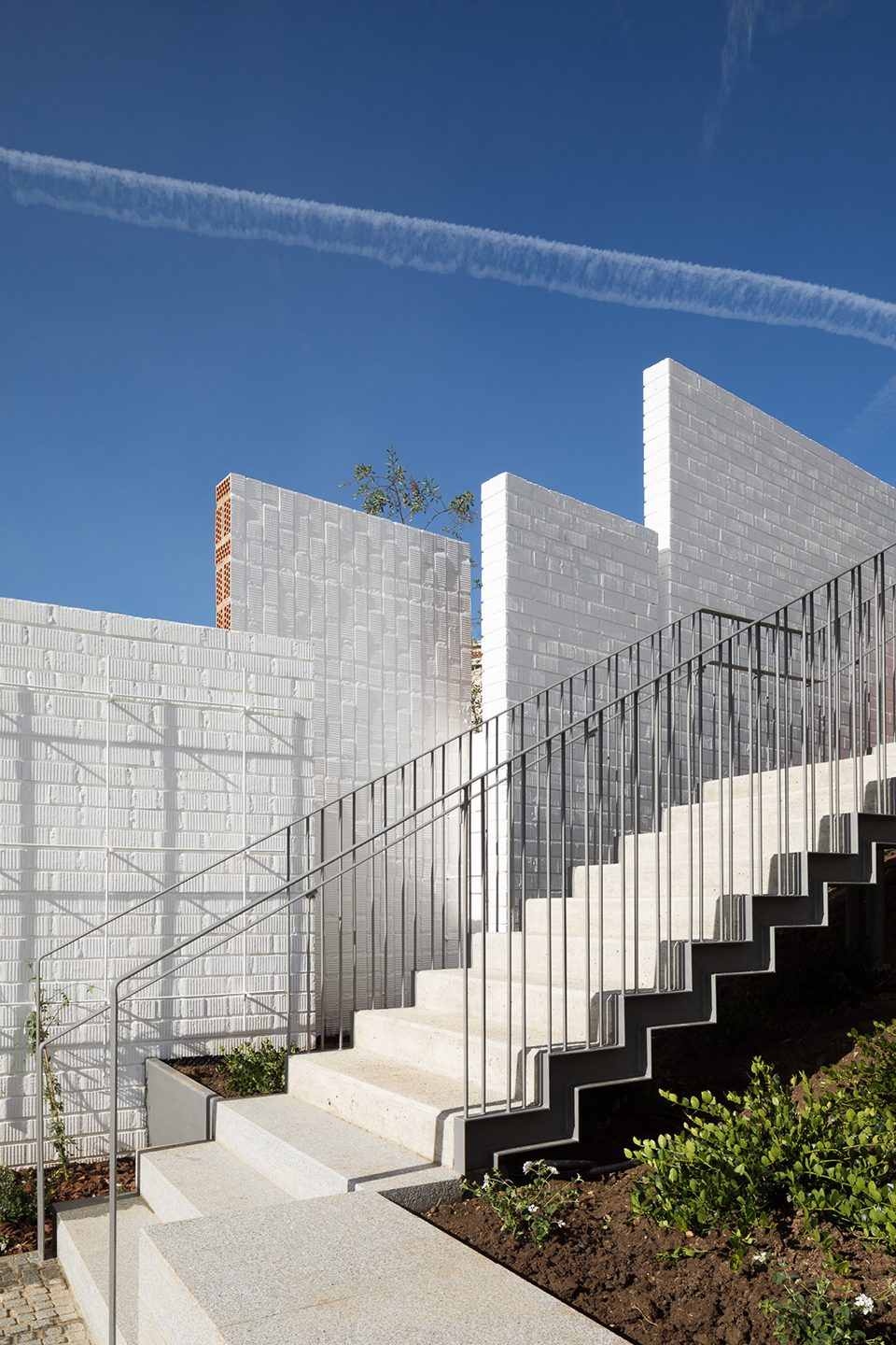 compas de las animas y del nazareno by waterscales arquitectos