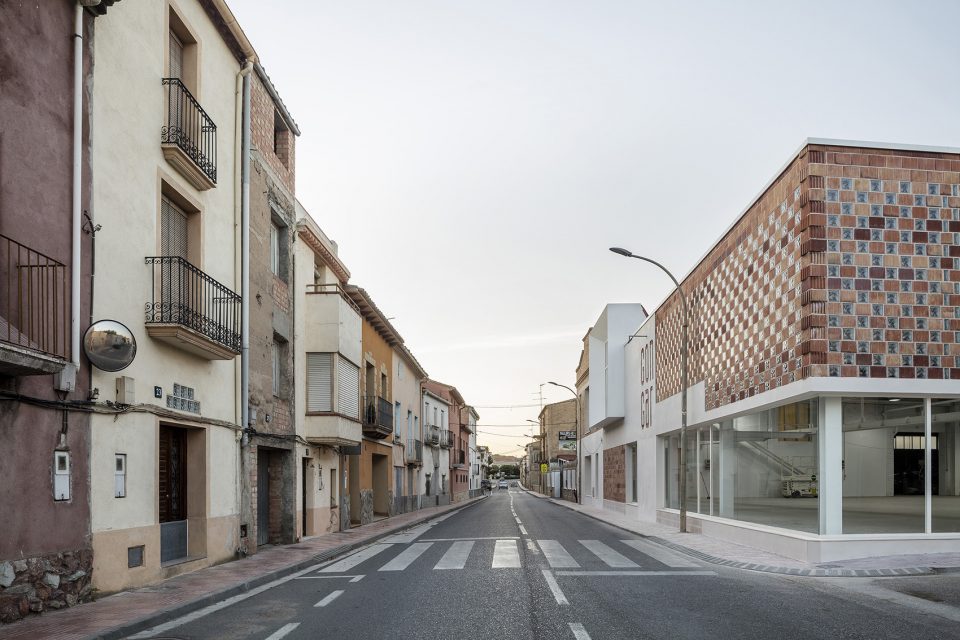 Gon Gar Workshops by NUA Arquitectures