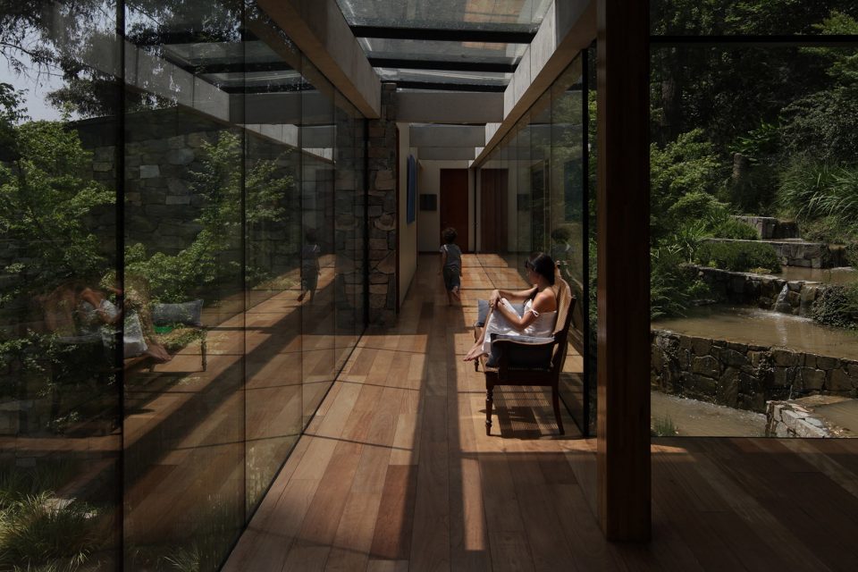 House in Lo Curro by Schmidt Arquitectos Asociados