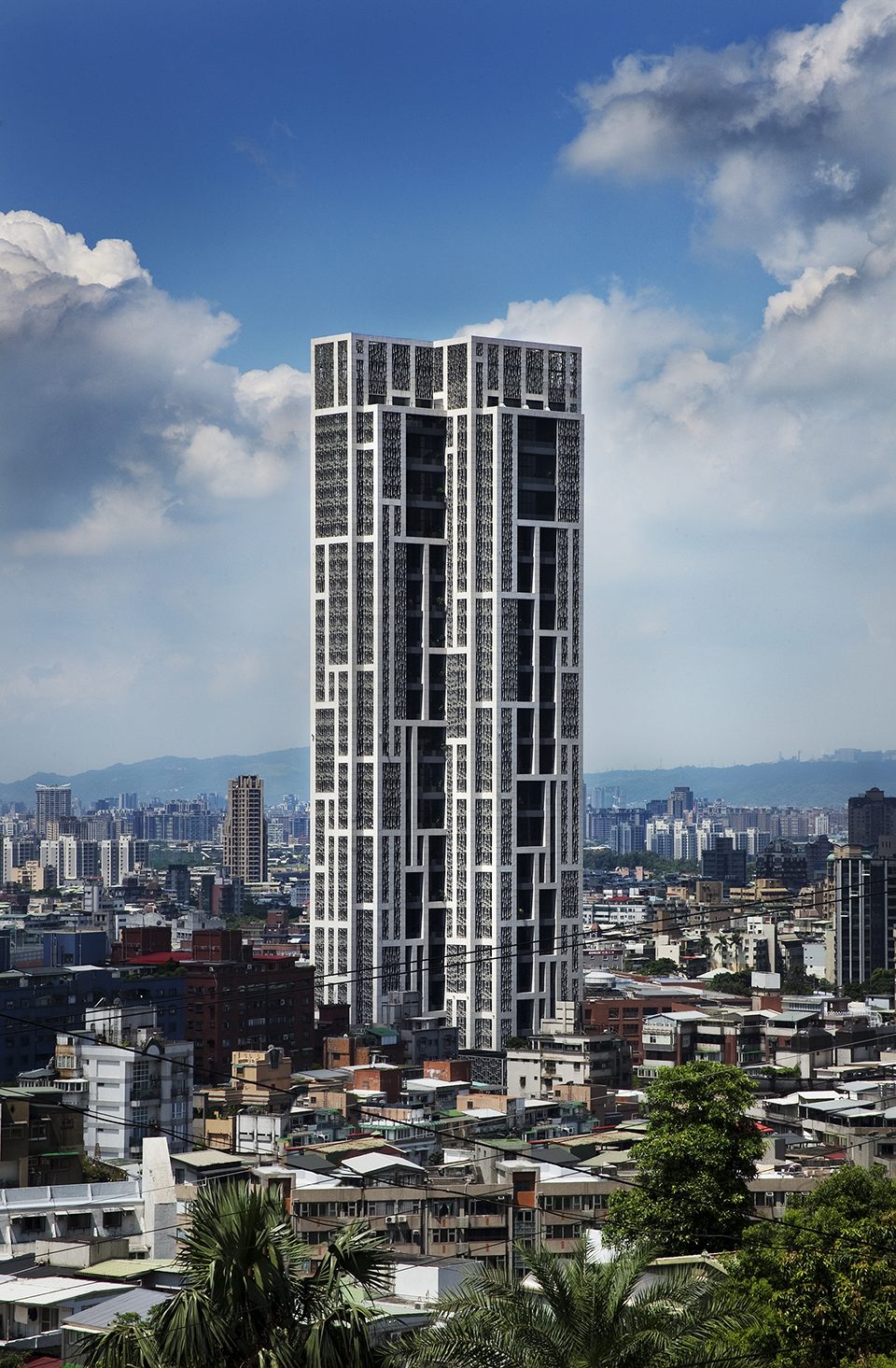 Huaku Sky Garden by WOHA