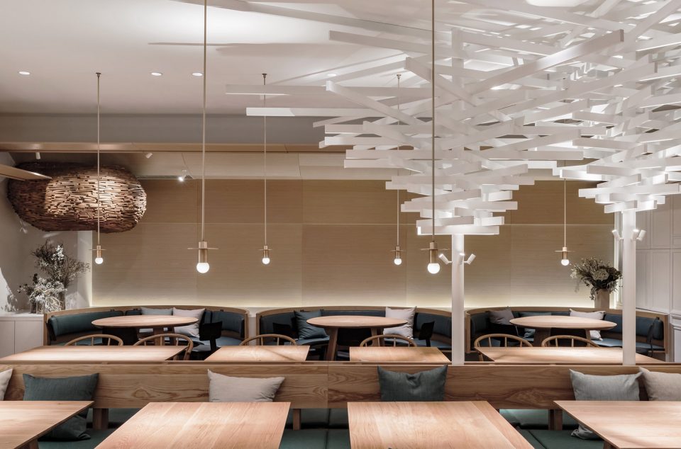 The Goose Hut Bistro APM Beijing by Golucci International Design