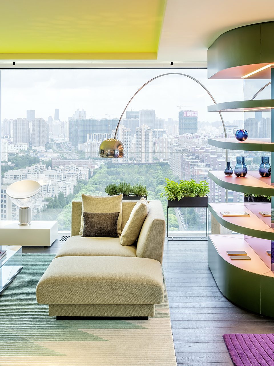 Show apartment Chromatic Spaces by Ippolito Fleitz Group