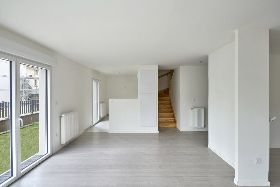 104 Social Housing and Home Ownership in Ivry sur Seine by Engasser associates agency