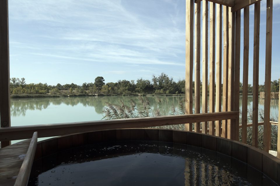 Grands Cepages eco lodges by Atelier LAVIT