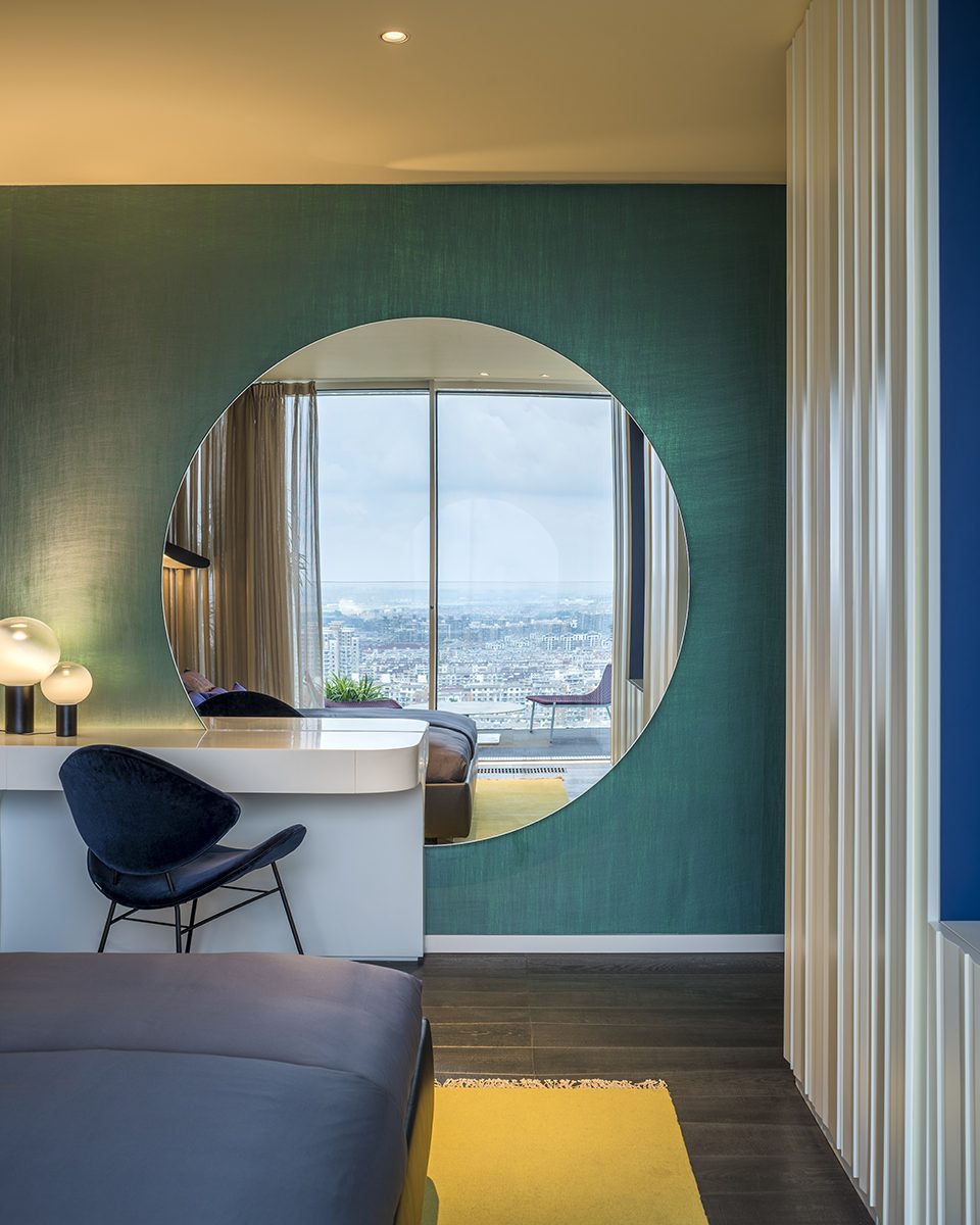Show apartment Chromatic Spaces by Ippolito Fleitz Group